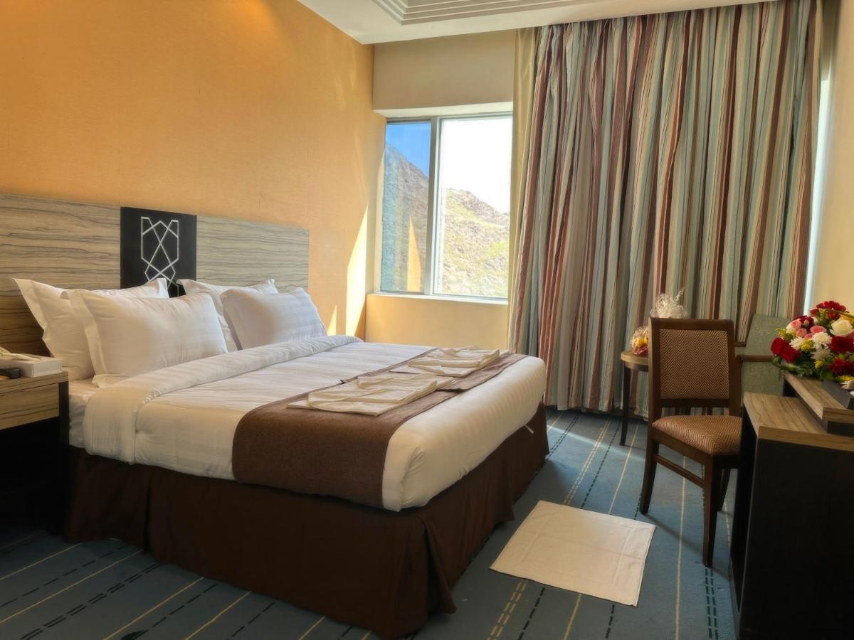 Hotel فندق الروضة La La Mecca Esterno foto