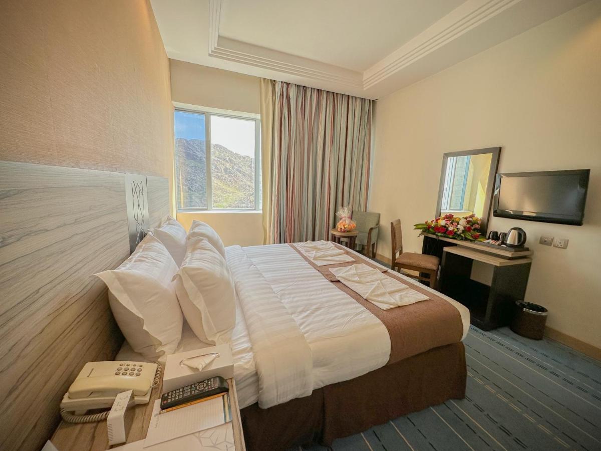 Hotel فندق الروضة La La Mecca Esterno foto